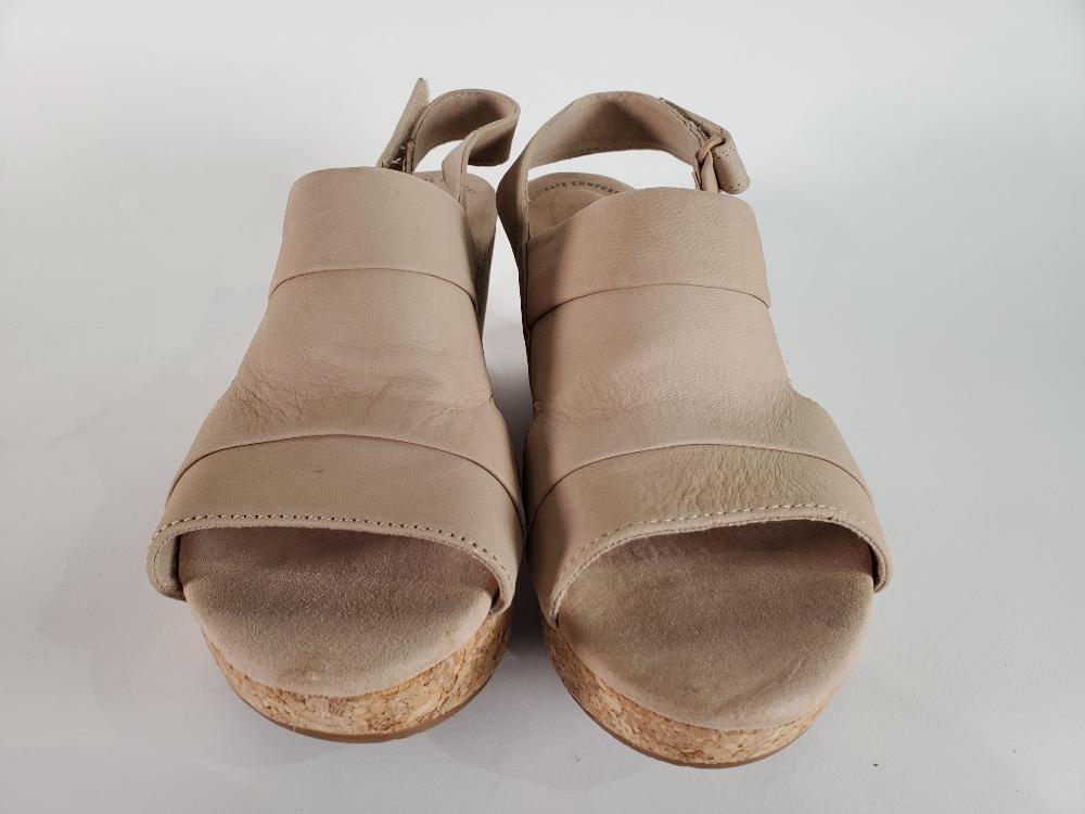 clarks annadel ivory