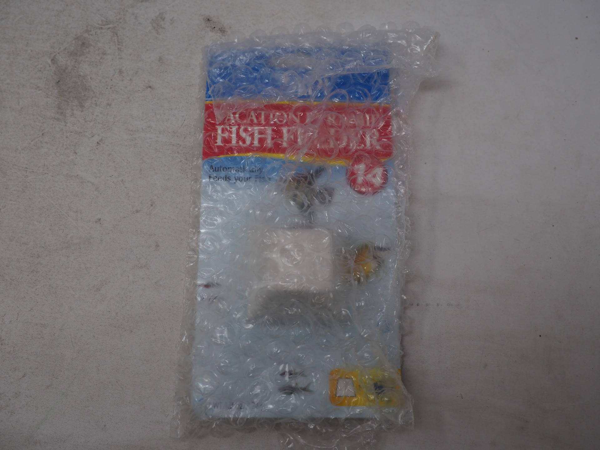 api vacation fish feeder