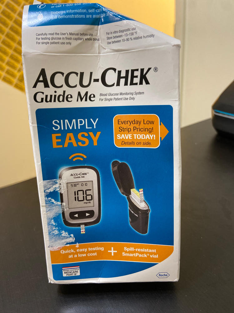 kit accu chek guide me