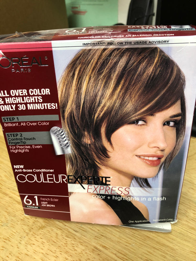 L'Oreal Paris Couleur Experte 2Step Home Hair Color & Highlights Kit