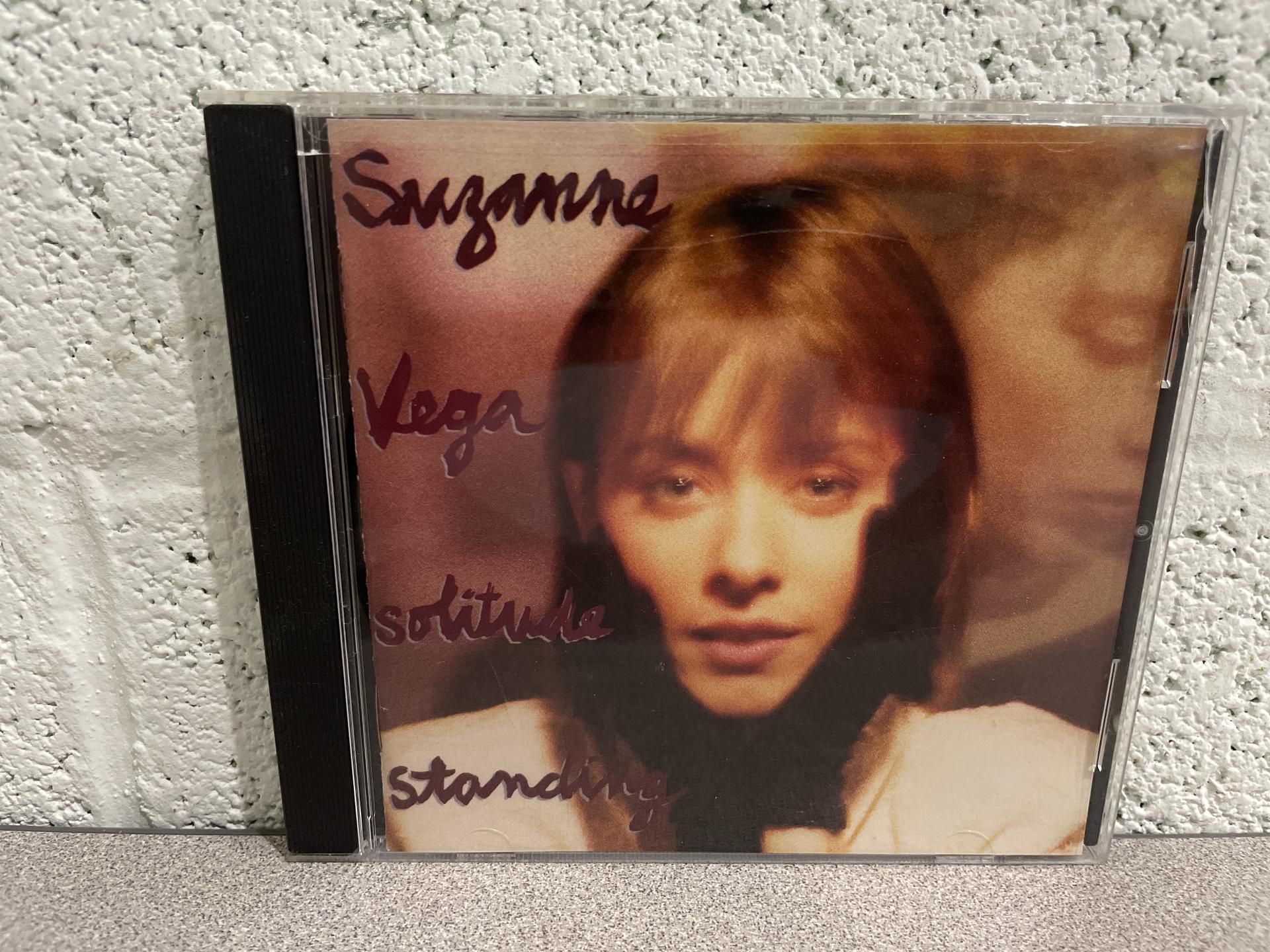 553 Suzanne Vega Solitude Standing レコード 710PAzmbPqL._UF1000,1000_QL80_.jpg