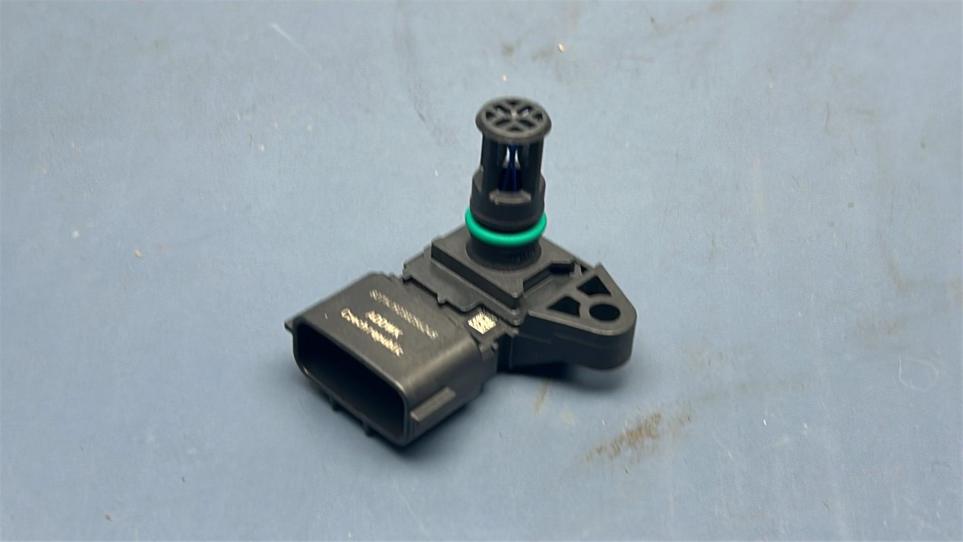 GENUINE Cummins 5698456 Pressure Temperature Sensor 2897334