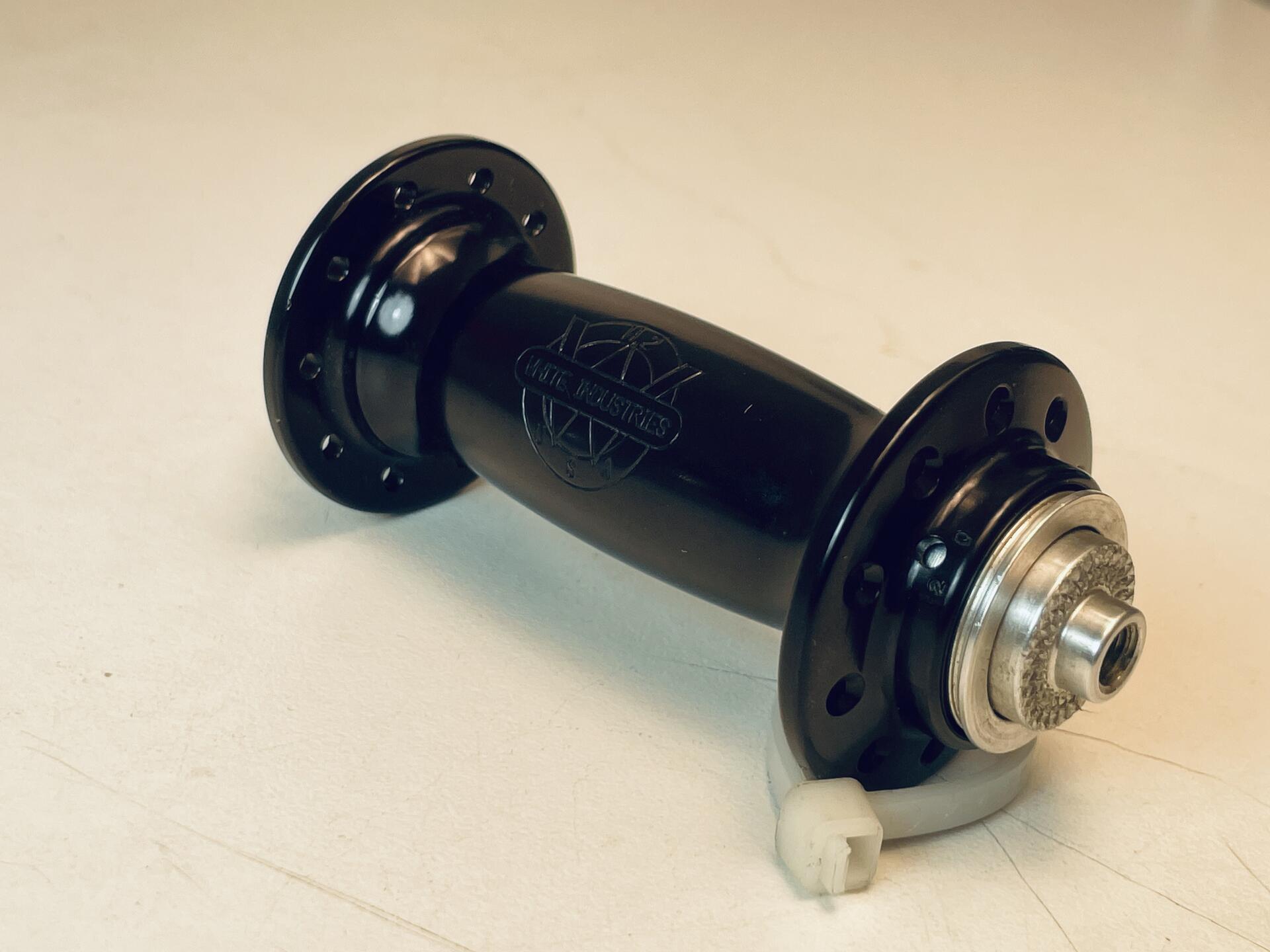 NOS White Industries H2 Front Road Hub 20h 100 x 9mm QR Black