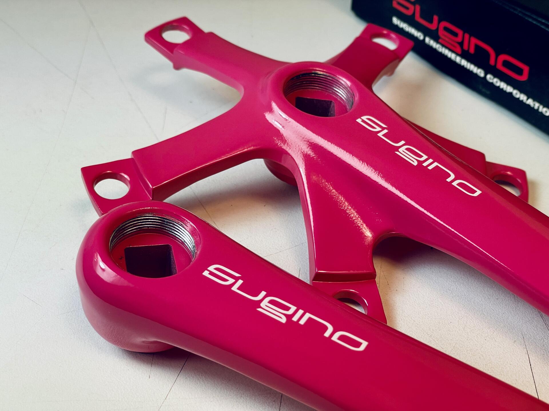 NOS Sugino RD2 Messenger Track Crankset 165mm - Neon Pink Powder
