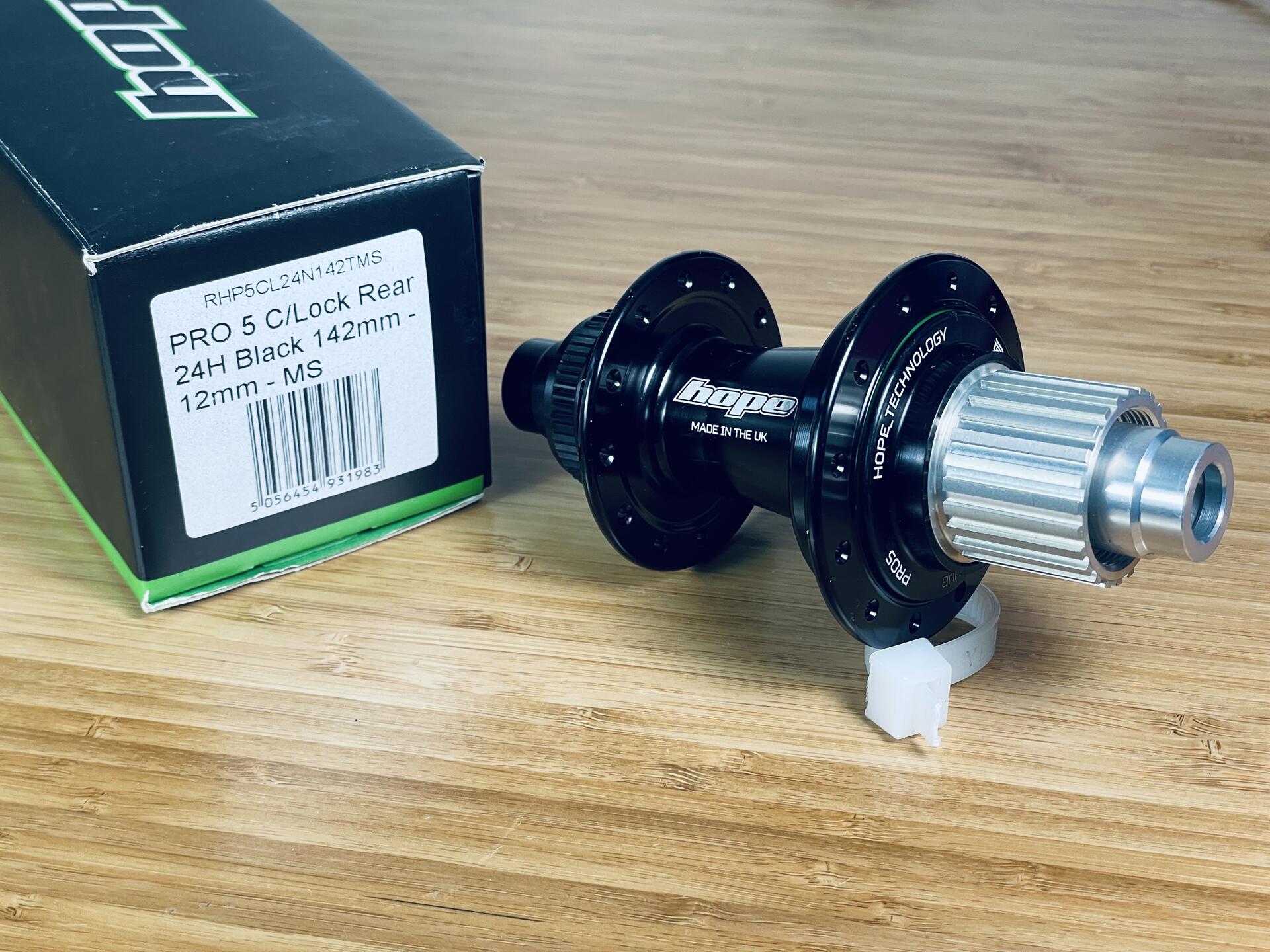 Hope Pro 5 Rear Hub 12 x 142mm - Center-Lock - Shimano Micro