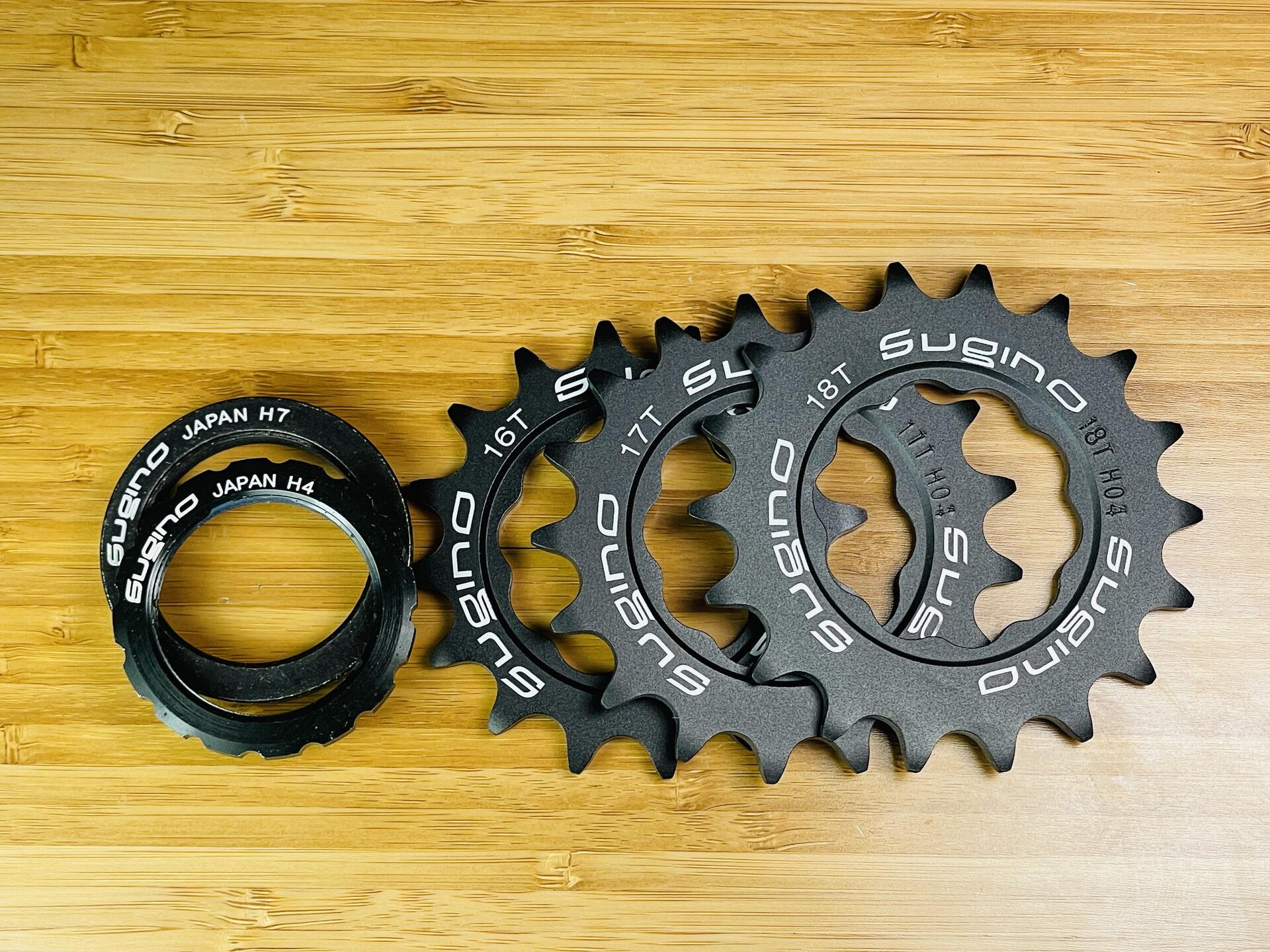 NOS Sugino Fixie Track Cog Set & Lockring 16t 17t 18t - Black
