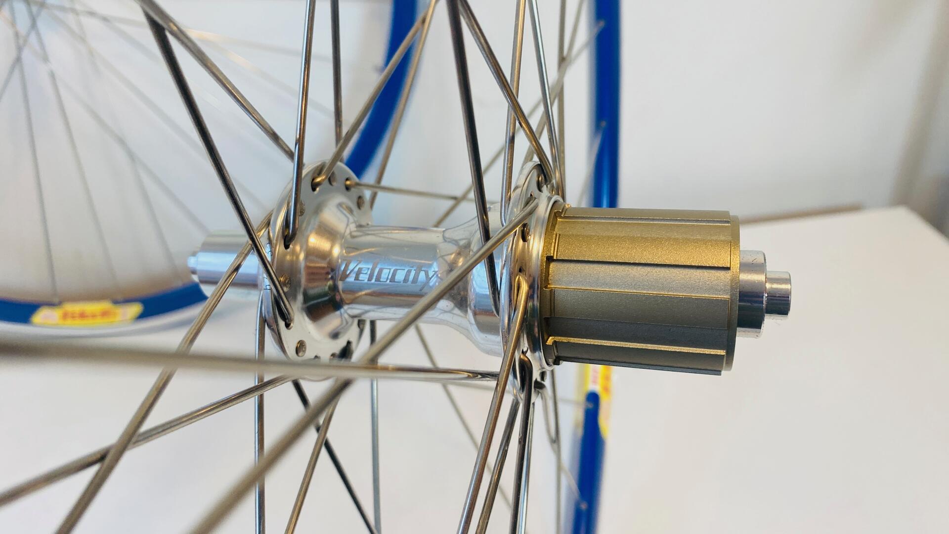 Velocity DEEP-V 700c Road Wheelset 32h 8-10 Speed 100/130 - Frost