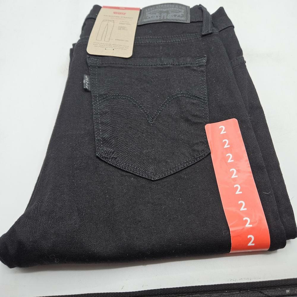 Levi's Women's 314 Shaping Straight Jeans, Soft Black, 26 Regular
