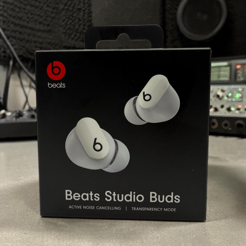 Beats Studio Buds White - Wireless Noise Cancelling, IPX4, Apple