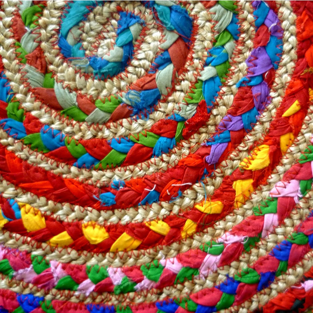 ROUND MULTI COLOUR COTTON JUTE BRAIDED RAG RUG RECYCLED MATERIALS FAIR
