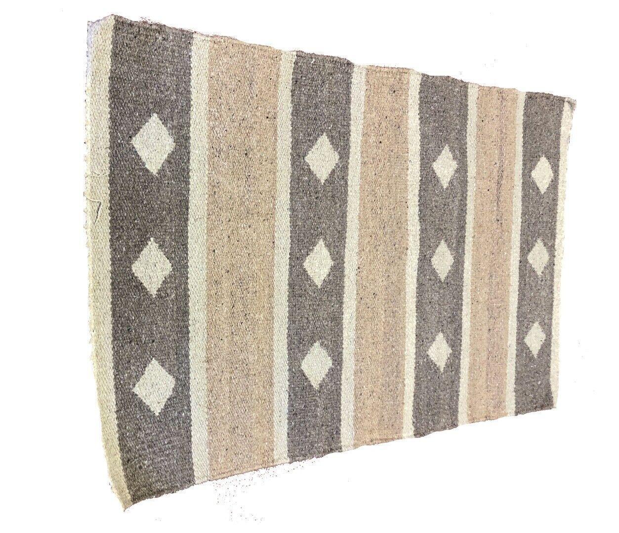 Bimal patterned 100% recycled Indian recycled yarn rug, 60x90cm