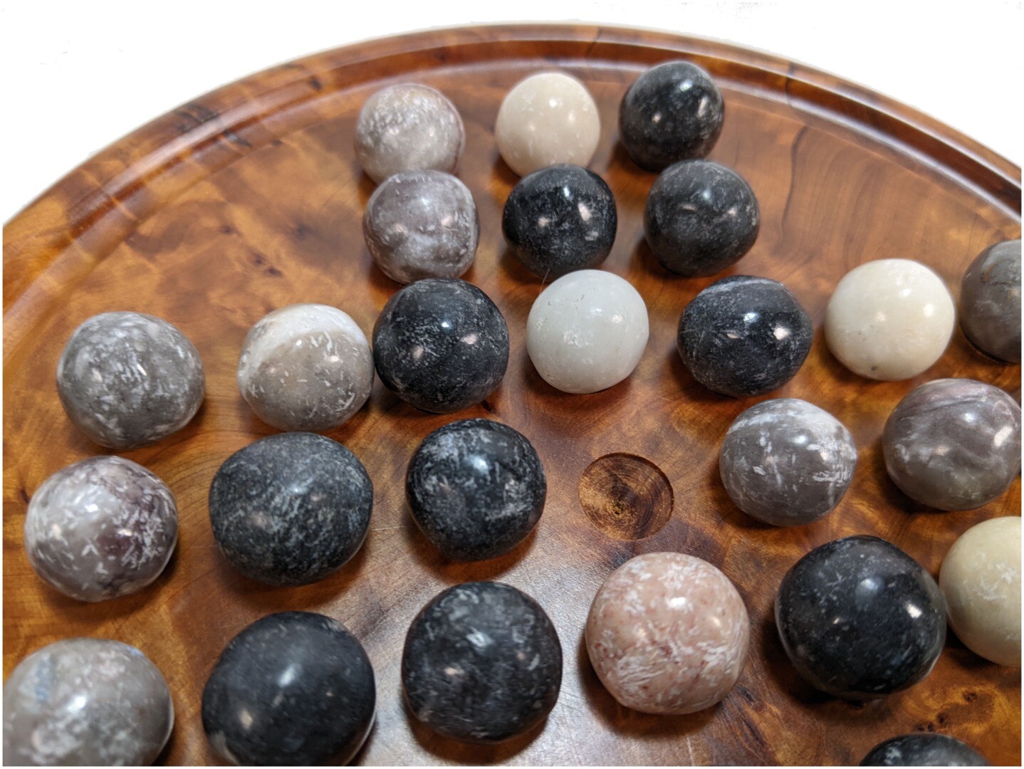Moroccan Thuya Wood & Stone Solitaire Set 20cm/8 Fair Trade