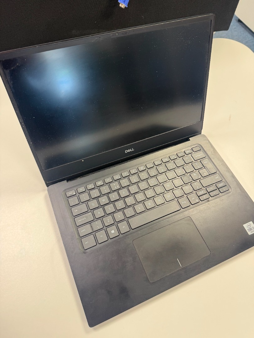 Dell latitude Vostro 5490 Laptop i5-10210U 256GB NVMe SSD 8GB RAM *FAILED BATTERY HEALTH TEST*
