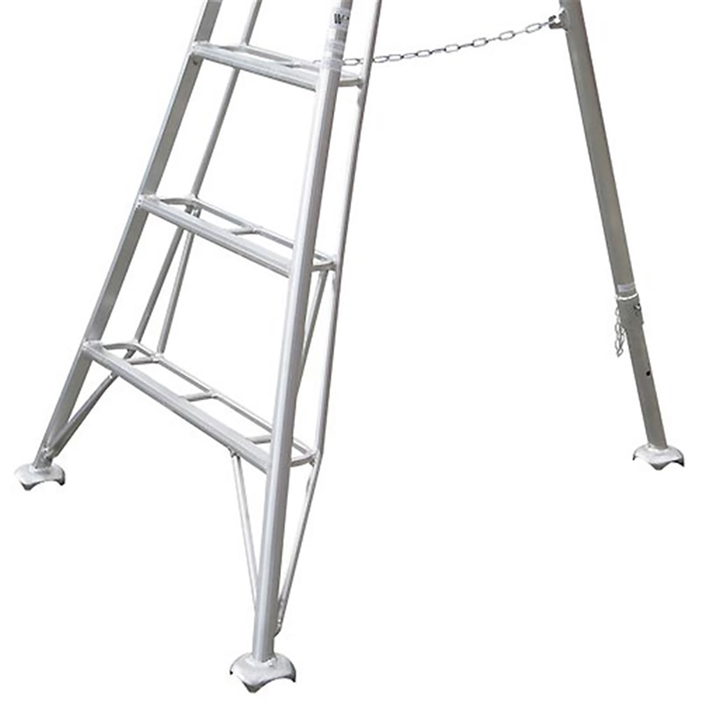 Hendon Standard Tripod Ladders  One Leg Adjustable up to 6''(15cm.) - Sizes 4 to