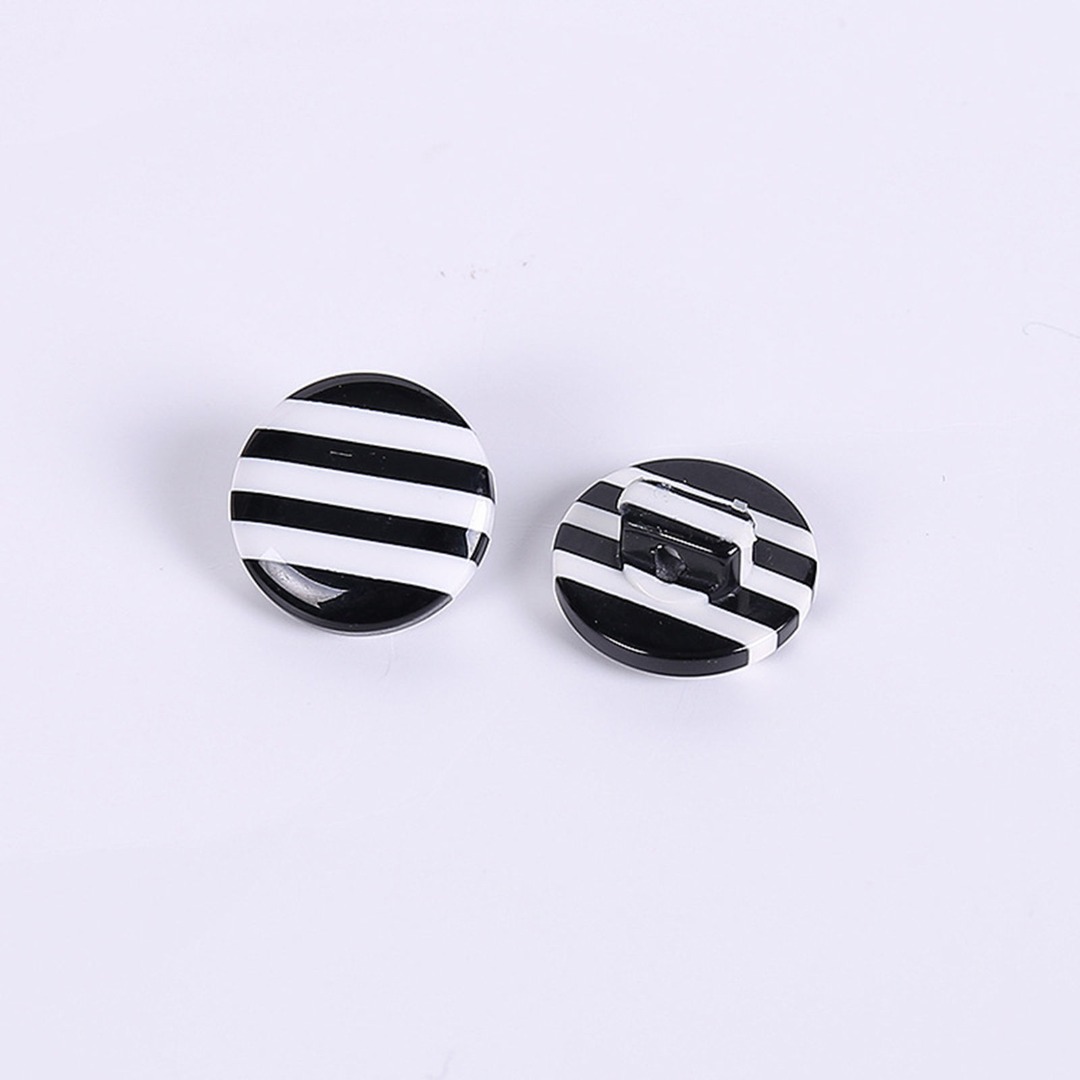 Resin Buttons 14mm x 14mm - Black White Striped Pattern - Shank - Acrylic Button - Picture 4 of 12