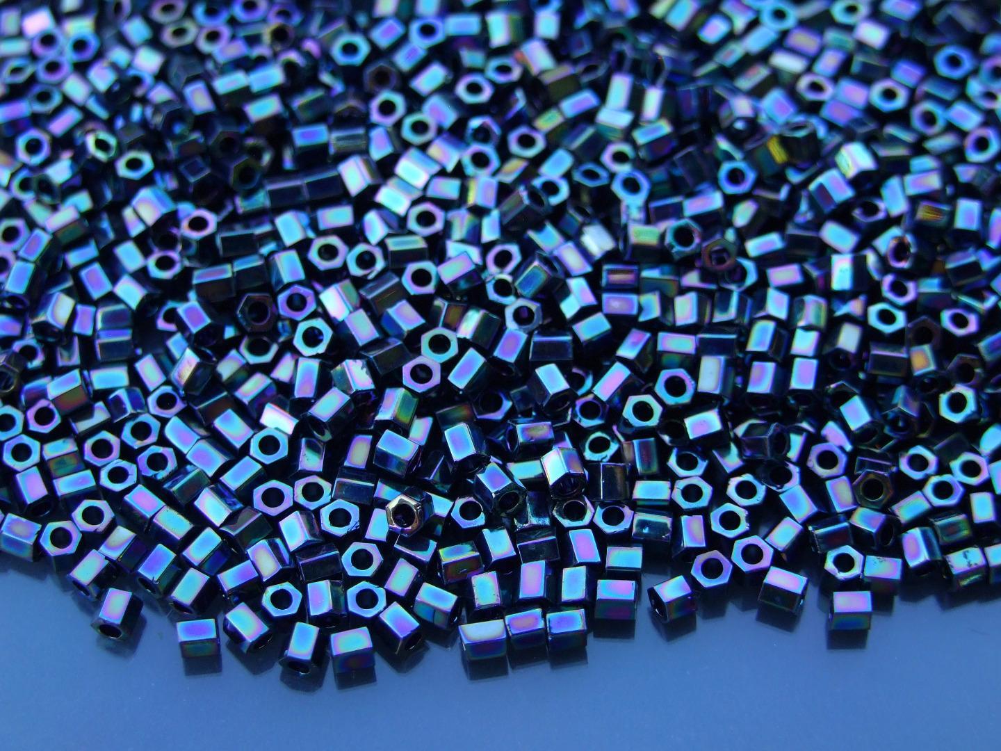 10g TOHO 8/0 Hexagon Japanese Seed Beads 3mm 16 Colors To Choose - Picture 10 of 17