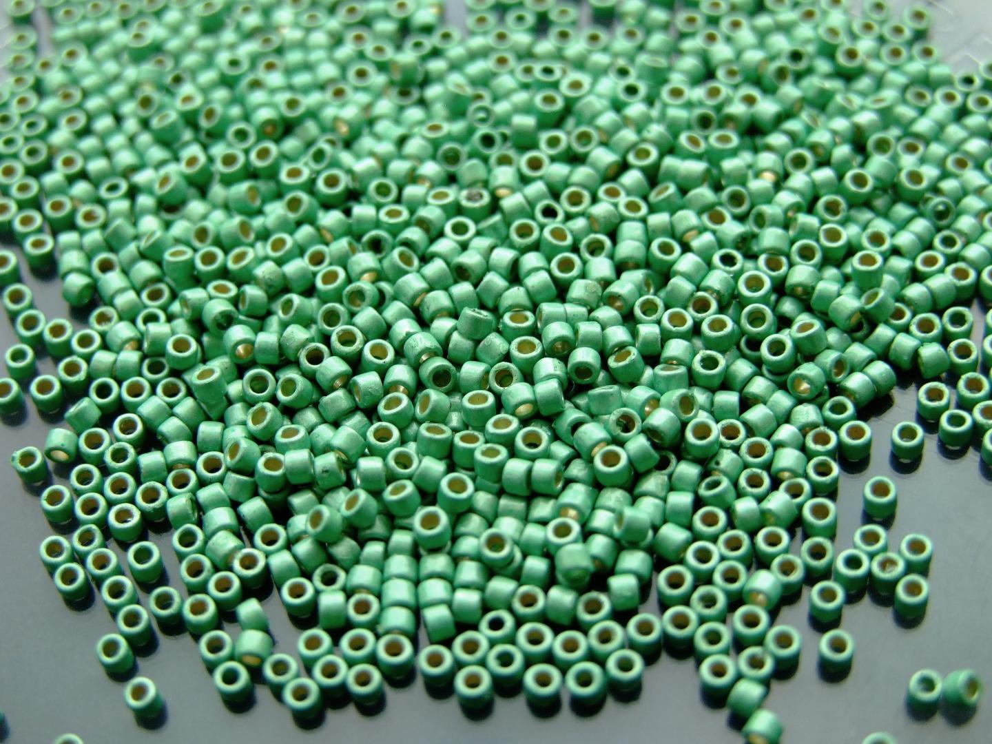 2.5'' Tube TOHO 11/0 Treasure Japanese Seed Beads 1.8mm 100 Colors Choose - Picture 12 of 101