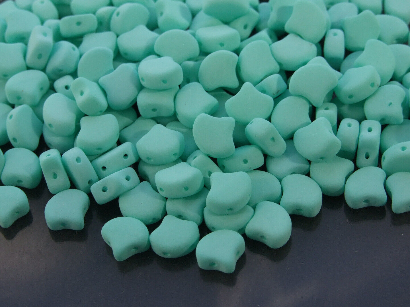 10g Matubo Ginko Duo Czech Seed Beads 7.5x7.5mm 70 Colors to Choose Beading - Picture 4 of 69