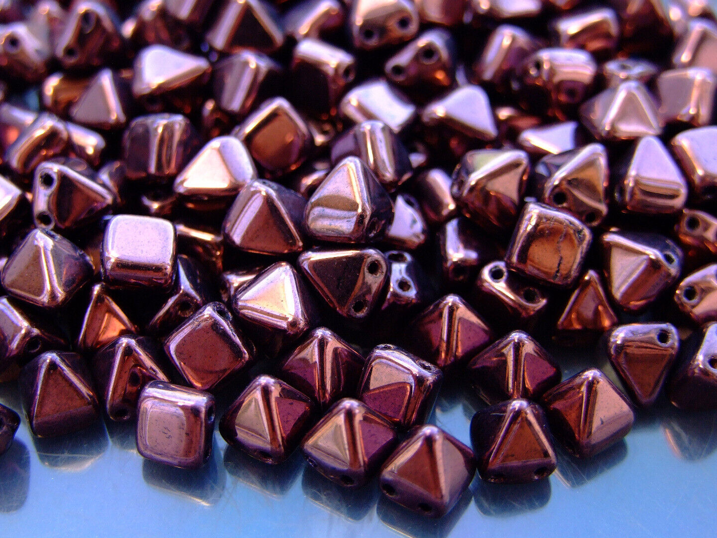 20x Pyramid Czech Seed Beads 6x6mm 10 Colors to Choose Jewellery Making - Picture 9 of 10