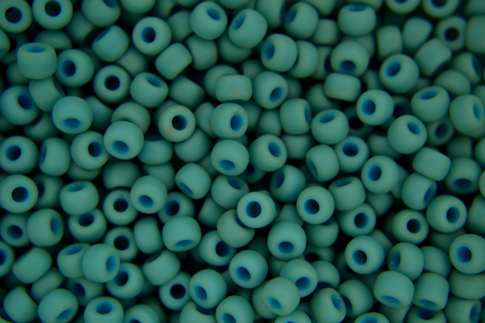 10g MIYUKI 6/0 Round Japanese Seed Beads 4mm 150 Colors To Choose