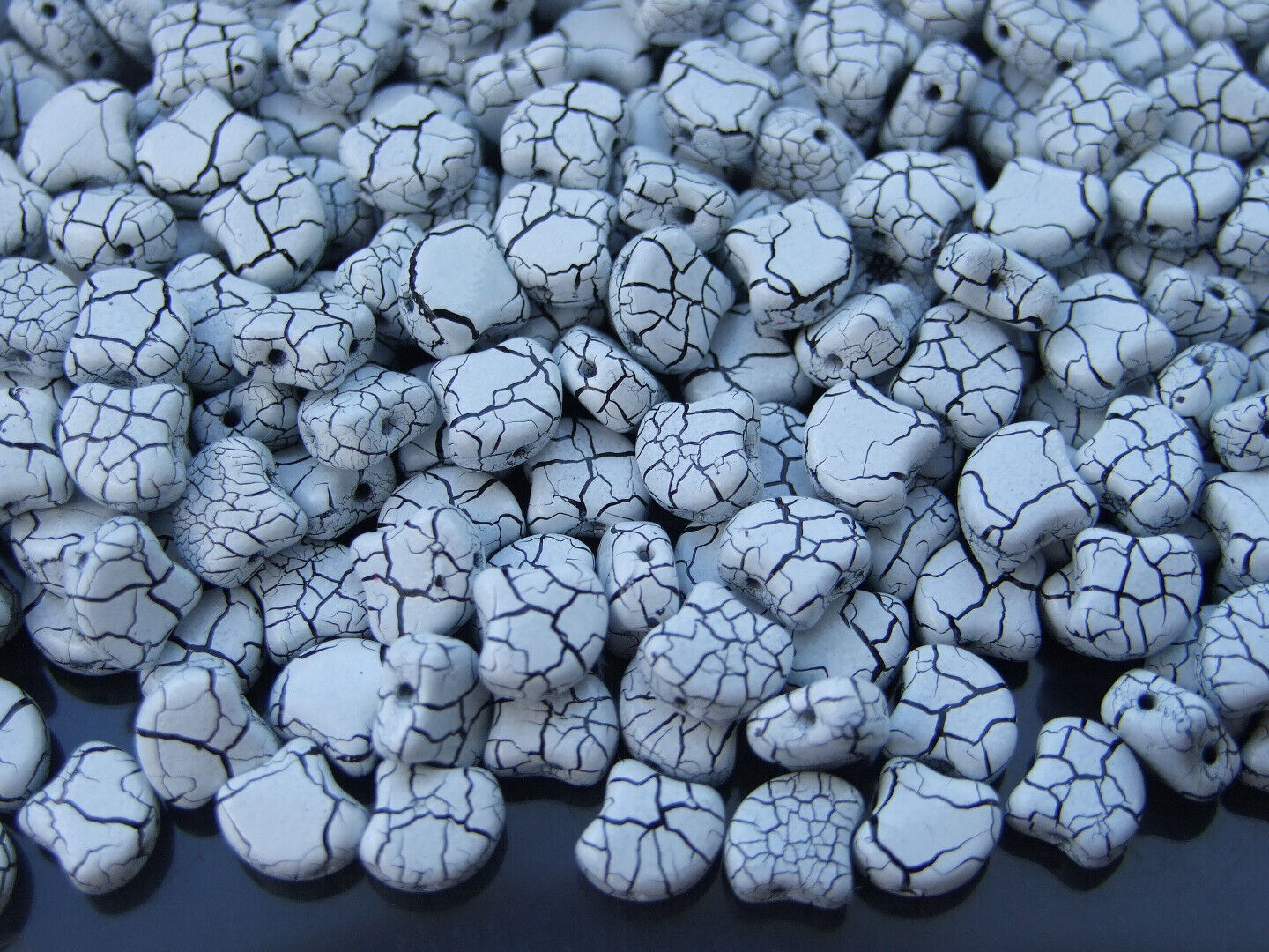 10g Matubo Ginko Duo Czech Seed Beads 7.5x7.5mm 70 Colors to Choose Beading - Picture 12 of 69
