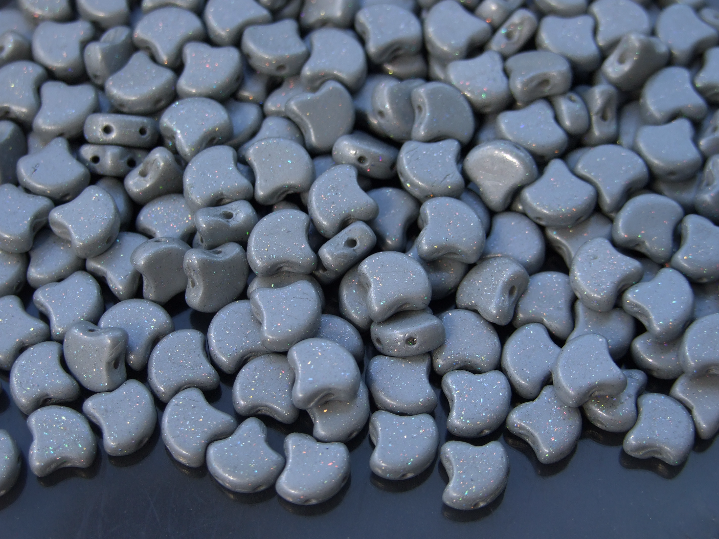 10g Matubo Ginko Duo Czech Seed Beads 7.5x7.5mm 70 Colors to Choose Beading - Picture 21 of 69