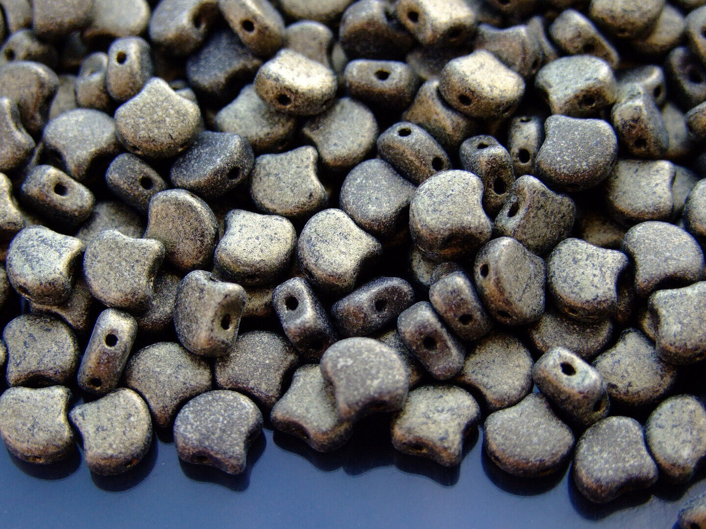 10g Matubo Ginko Duo Czech Seed Beads 7.5x7.5mm 70 Colors to Choose Beading - Picture 48 of 69
