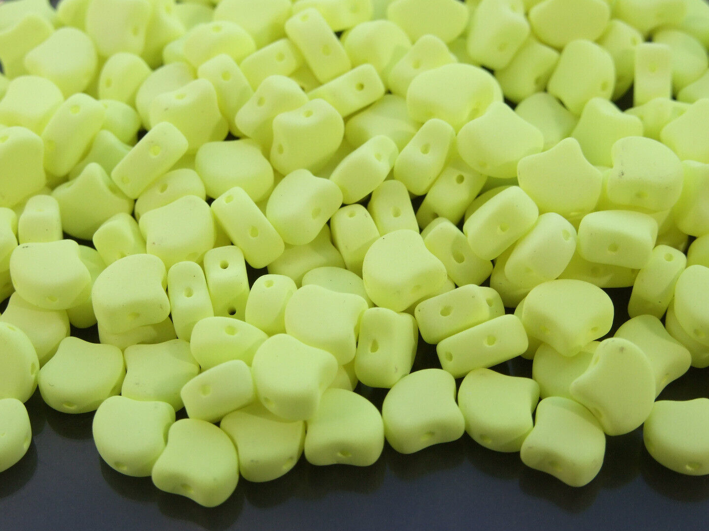 10g Matubo Ginko Duo Czech Seed Beads 7.5x7.5mm 70 Colors to Choose Beading - Picture 64 of 69