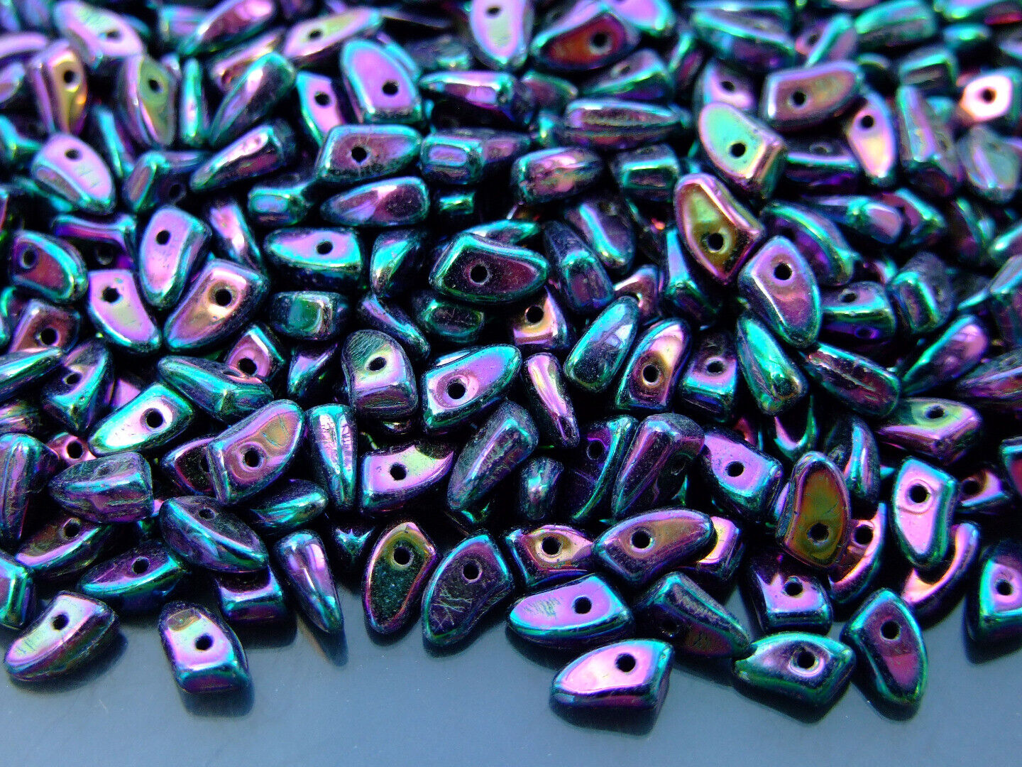 5g Prong Czech Seed Beads 3x6mm 10 Colors to Choose Jewelry Making Beading - Picture 2 of 10