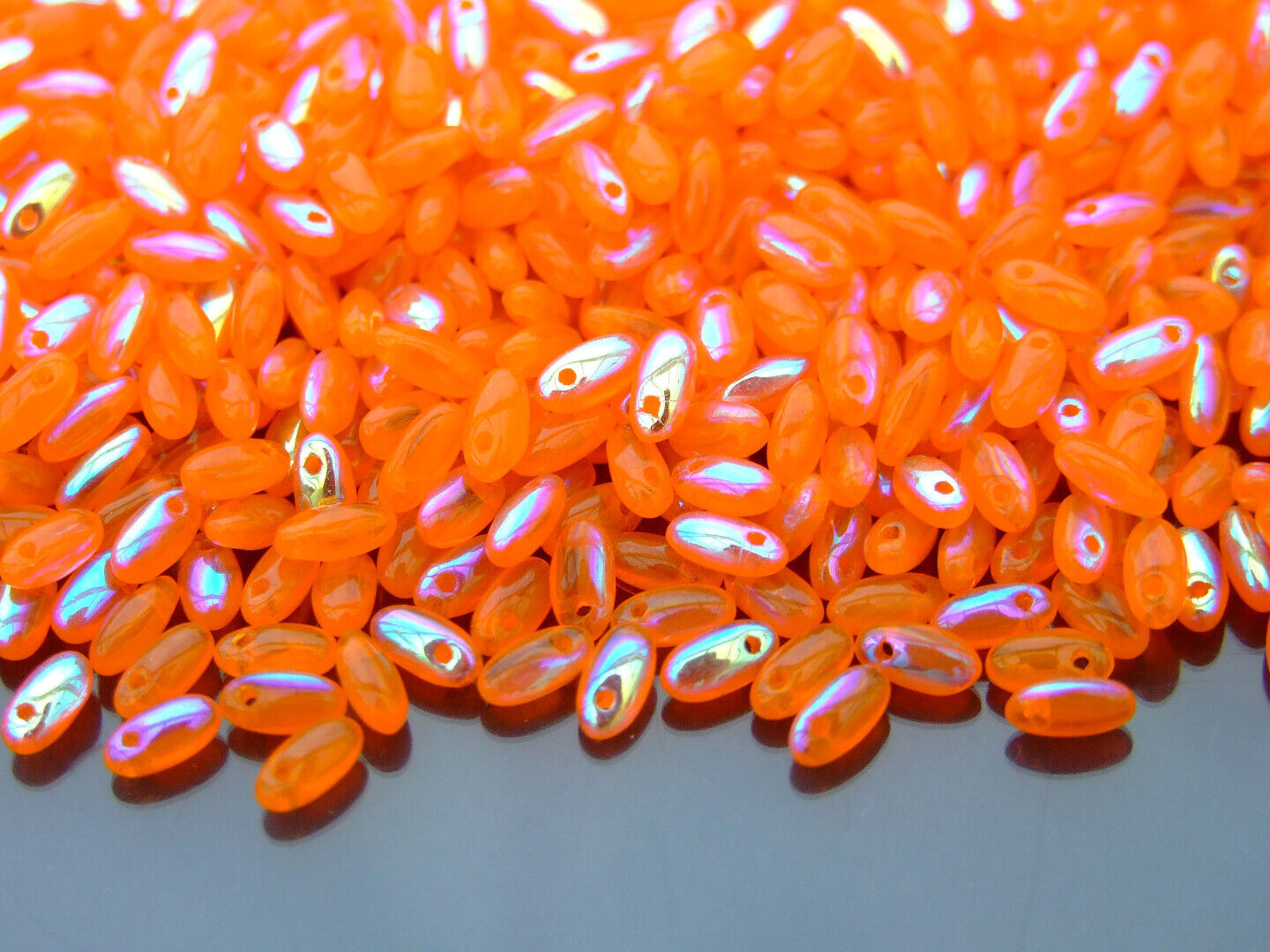 10g Rizo Czech Seed Beads 2.5x6mm 35 Colors to Choose Jewelry Making Beading - Picture 12 of 34
