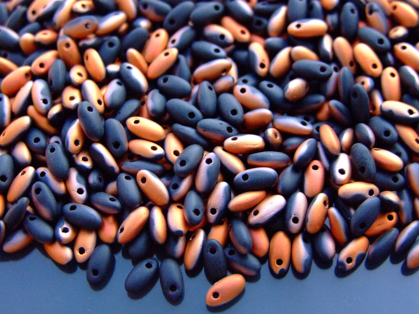 10g Rizo Czech Seed Beads 2.5x6mm 35 Colors to Choose Jewelry Making Beading - Picture 30 of 34