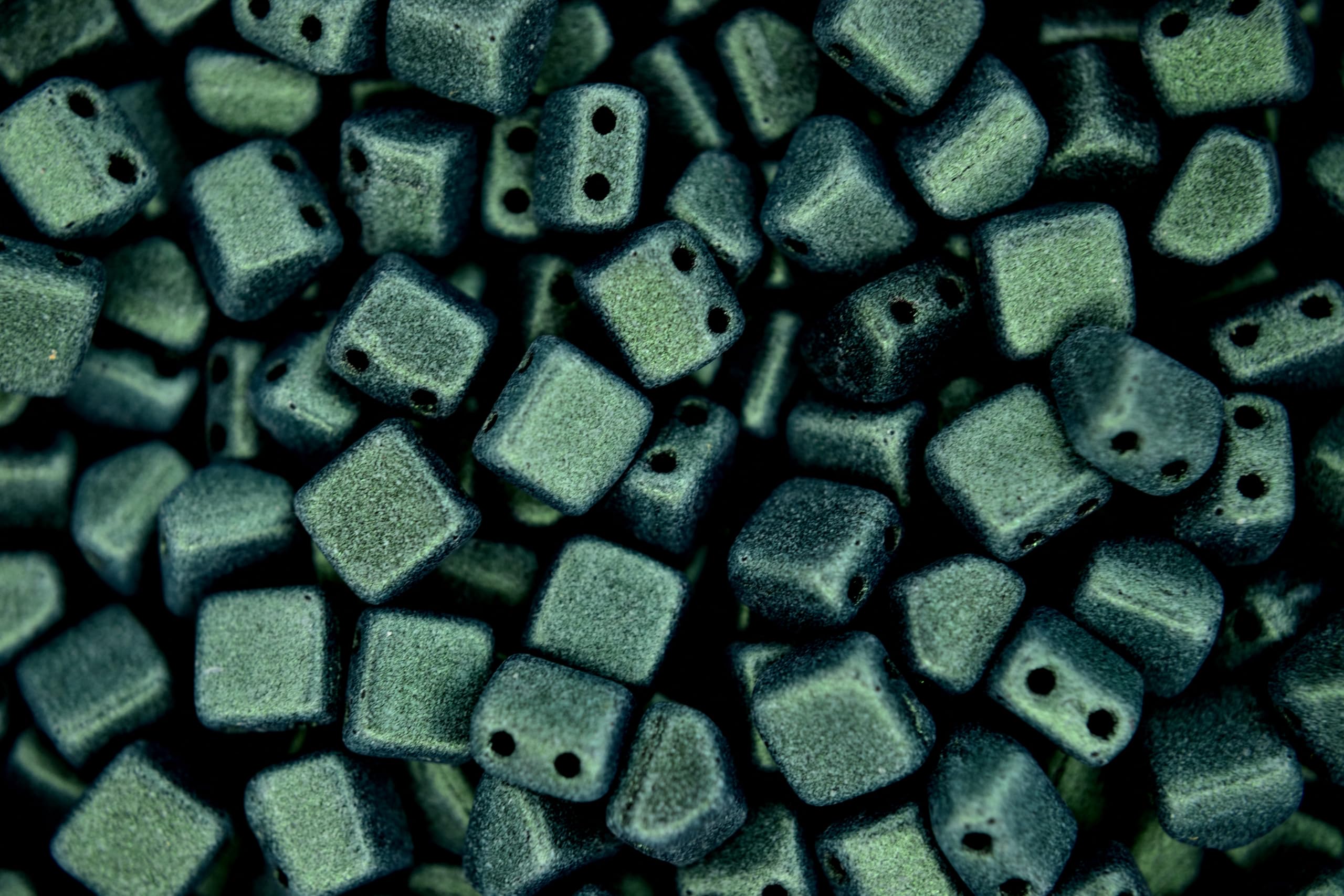 25x CzechMates Roof Czech Beads 6x4mm 8 Colors to Choose Jewelry Making Beading - Picture 7 of 9