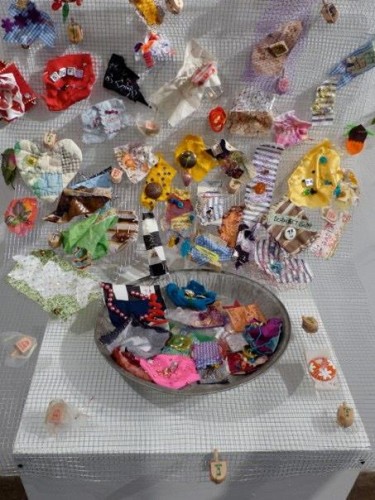 Flo Oy Wong, 527 “Moussa/Odette Pie,” 2013 (detail). Photo Lenore Chinn.