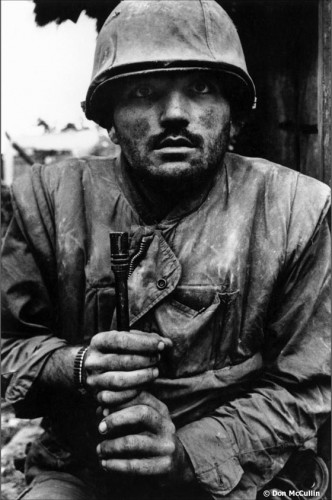 DonMcCullin_ShellshockedMarine_ContactPressImages