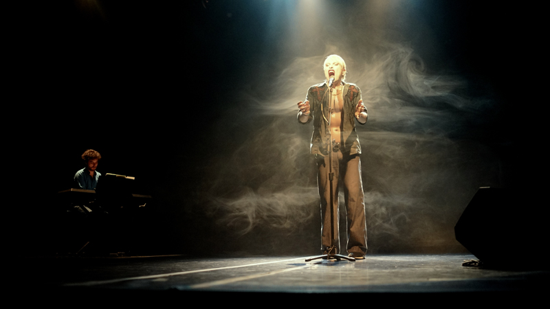Ivo Dimchev in performance. Courtesy of the artist. Ivo Dimchev in performance. Courtesy of the artist.