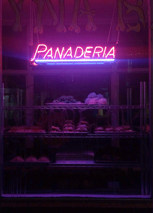 La Reína Panadería, 24th and Folsom.