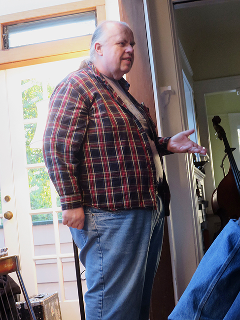 Tom Duff hosting Tom's Place, ca. 2017. Photo: Michael Zelner.