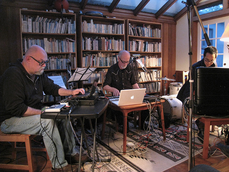 Tim Perkis, John Bischoff, and James Fei performing at Tom's Place, May 10, 2011. Photo: Michael Zelner.