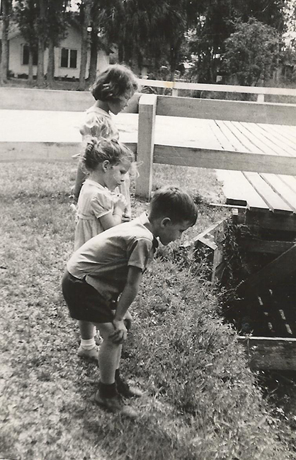 Mac with cousins Martha and Mary Jane, taking a break from playing "movie star families," 1944.