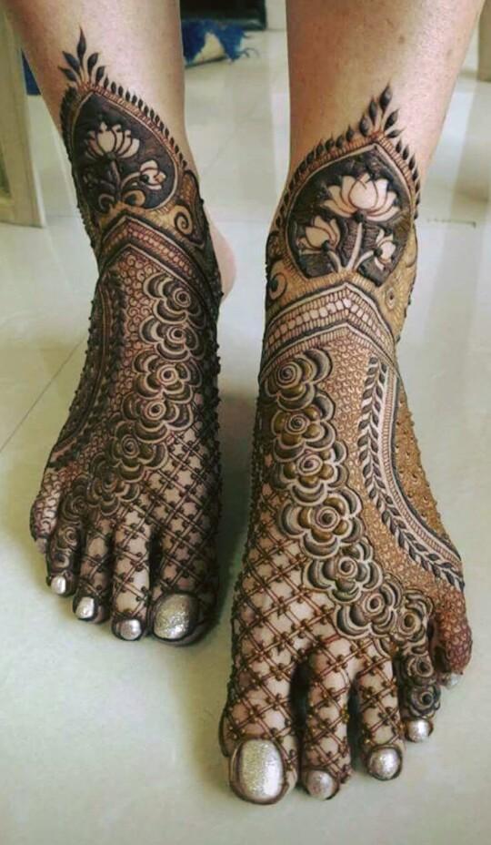 Santosh Mehandi Artist - Portfolio