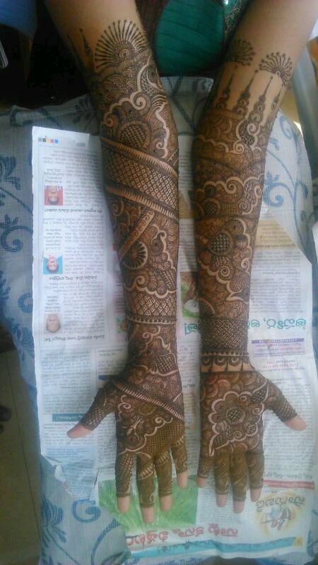 Aaka Mehandi Arts - Portfolio