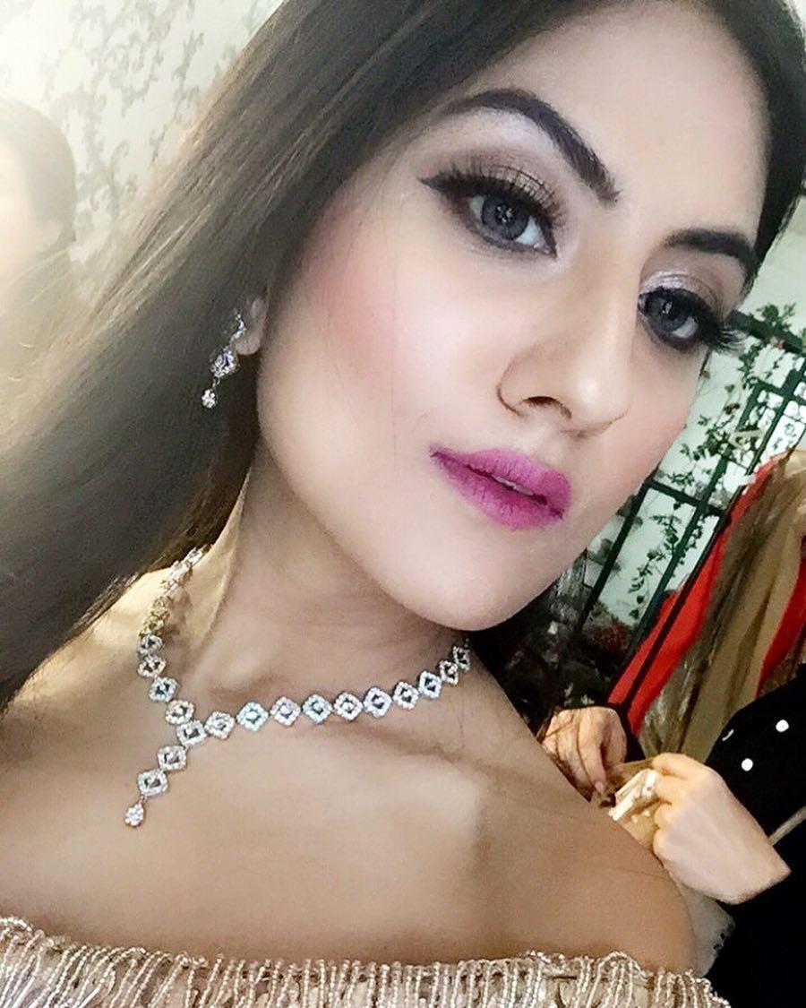 Vidhi Dua Makeovers - Portfolio