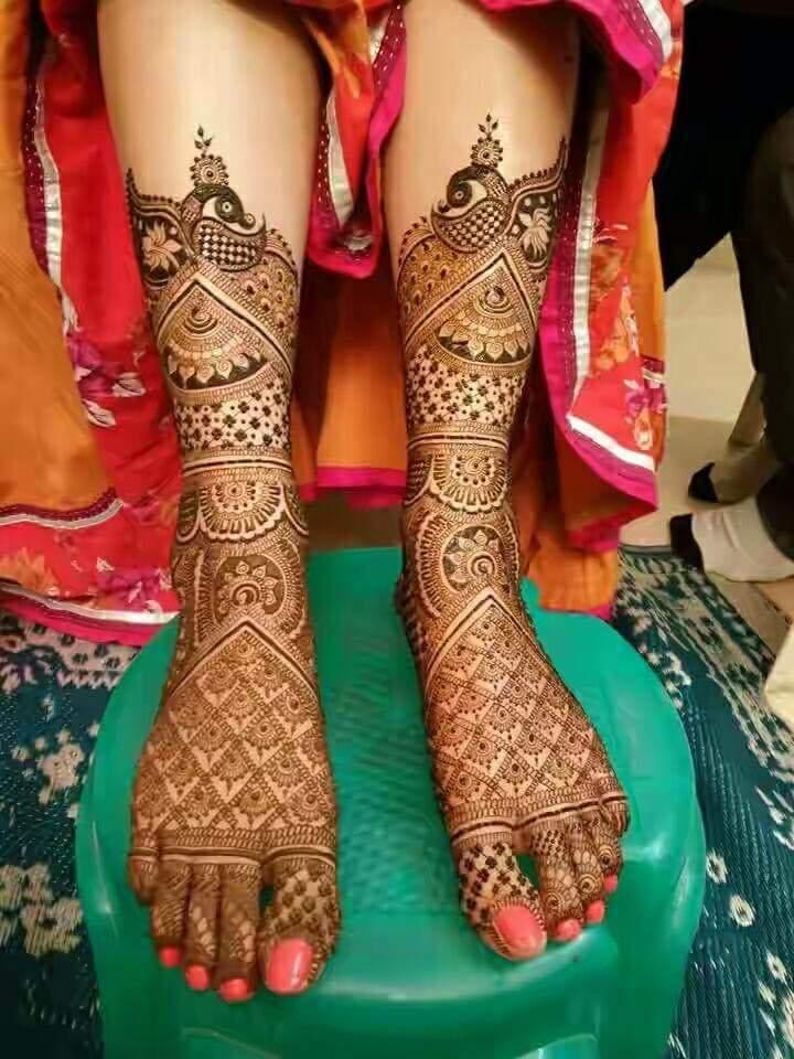 Aaka Mehandi Arts - Portfolio