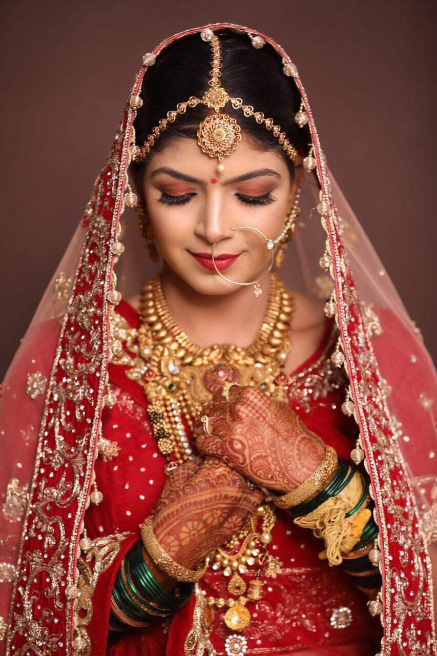 Glamupstories By ShachiSingh - Portfolio