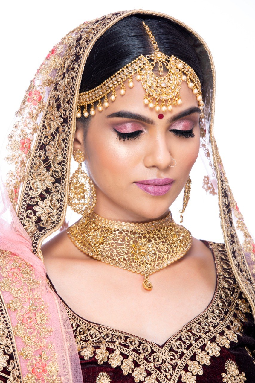 Portfolio - MakeUp by Aruna G