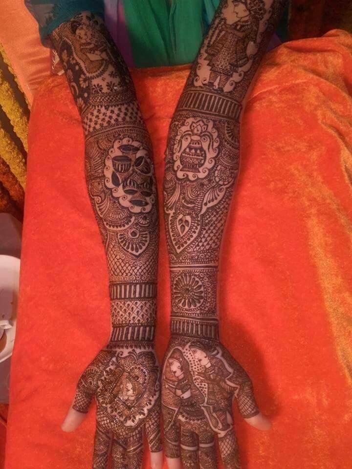 Aaka Mehandi Arts - Portfolio