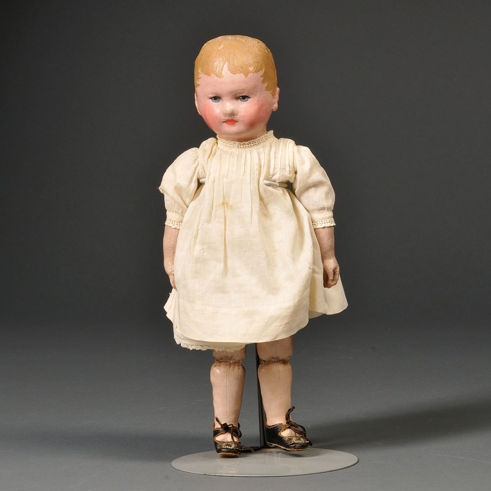 Martha Chase Cloth Doll, Pawtucket, Rhode Island, early 20th century (Lot 119, Estimate $400-$600)