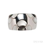 18kt White Gold and Mother-of-pearl