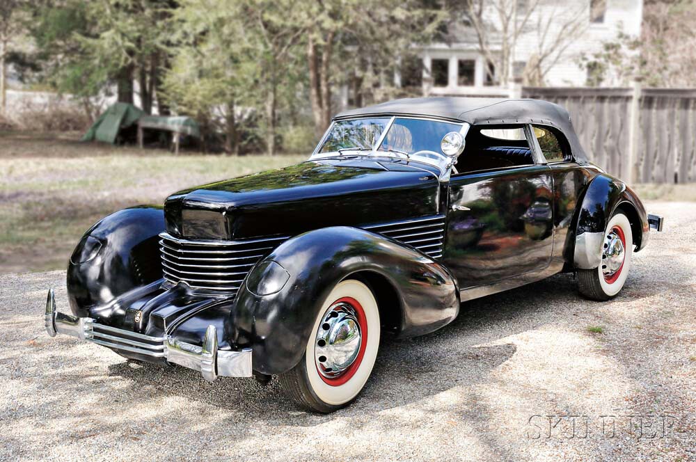 1937 Cord Phaeton 812 (Lot 11, Estimate: $110,000-120,000)