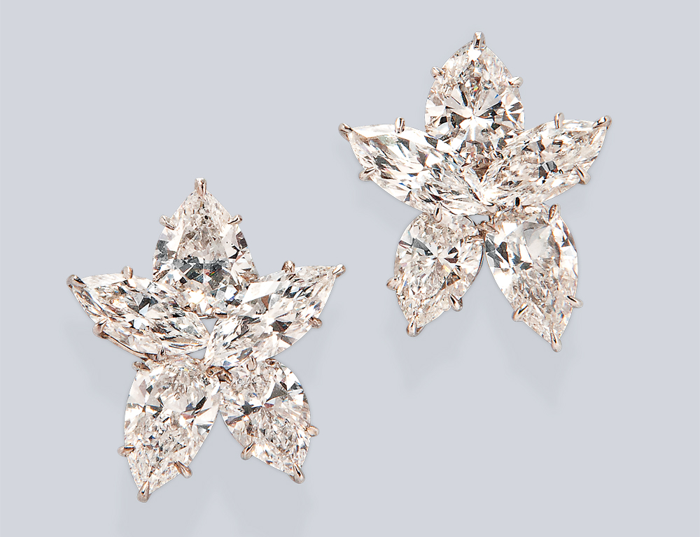 Platinum and Diamond Earclips (Lot 398, Estimate $20,000-30,000) Platinum and Diamond Earclips (Lot 398, Estimate $20,000-30,000)